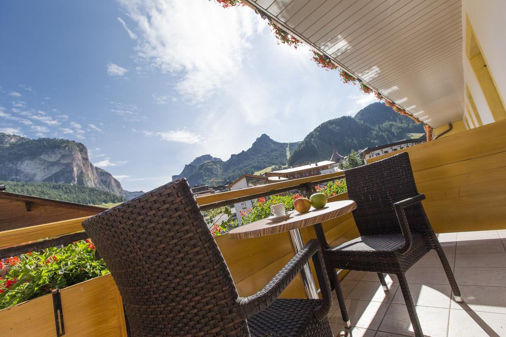Hotel Oswald Selva di Val Gardena Exterior photo